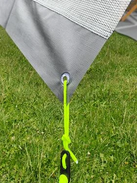 Sluneční čelní clona Saona pro markýzy